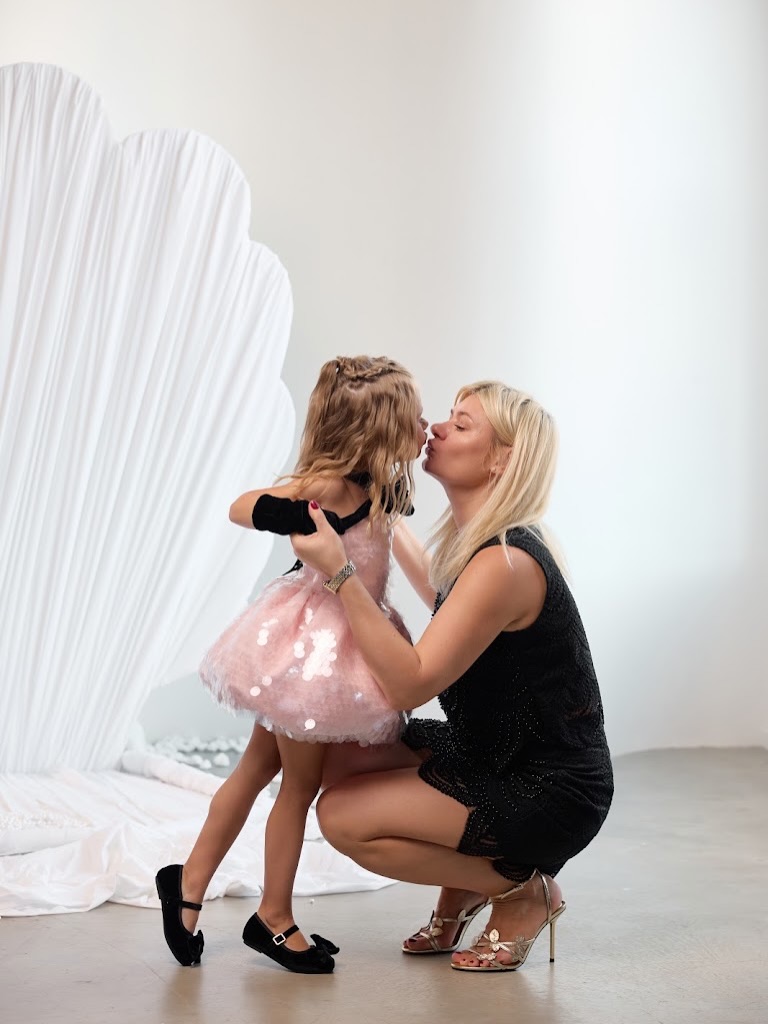 Różowa sukienka z cekinami i t – Toddler Girl Tulle Party Dress recenzja i cena