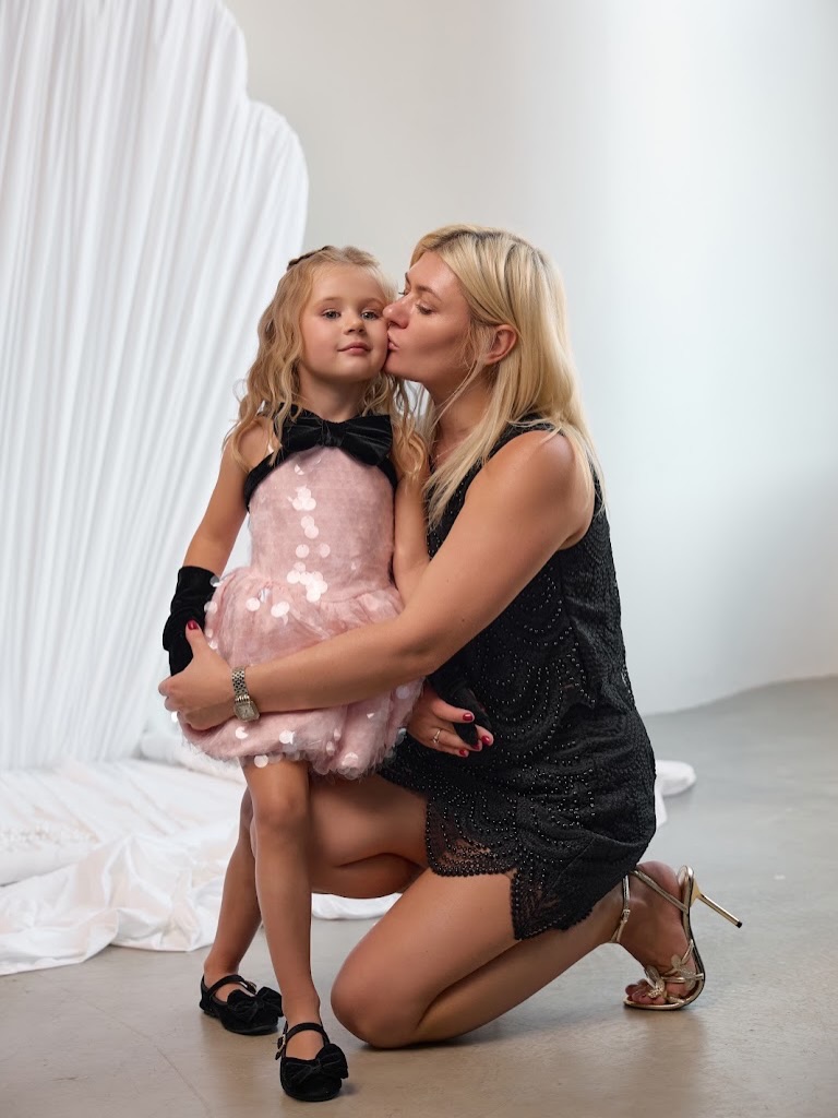 Różowa sukienka z cekinami i t – Toddler Girl Tulle Party Dress recenzja i cena
