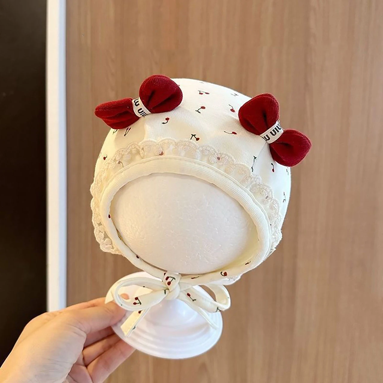 Czapka z ochroną uszu dla niem – Infant Beanie Hat With Ears recenzja i cena